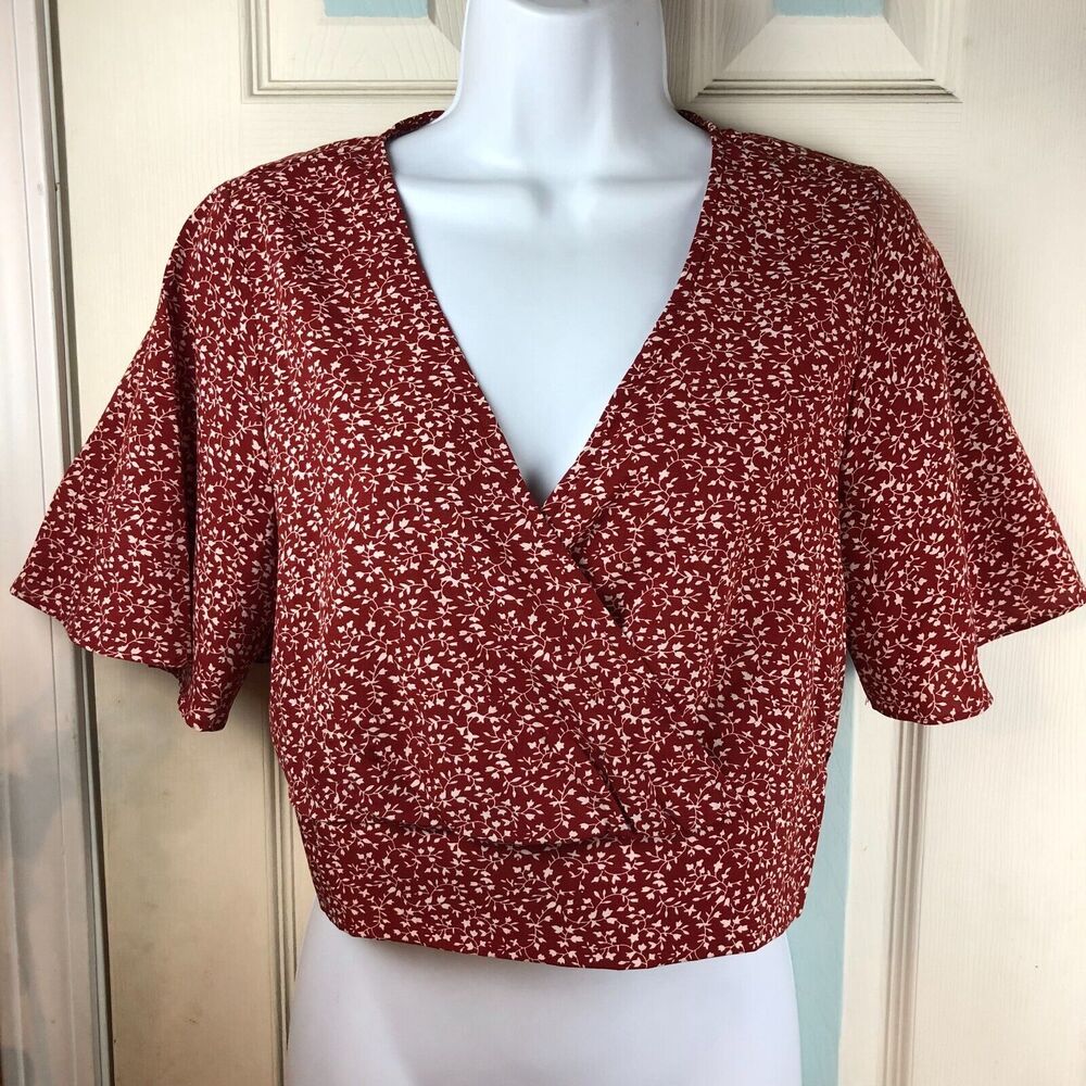 Shein Red Ditzy Floral Womens Large Smocked Wrap Boho Peasant Crop Top L